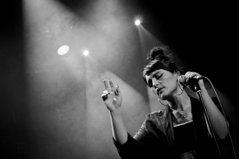 LIVE: Jessie Ware okouzlila zpěvem, přirozeností i nadhledem 