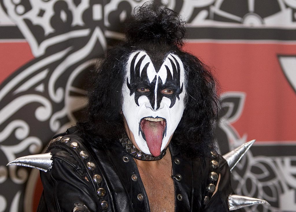 Síň slávy je vtip, říká Gene Simmons z Kiss