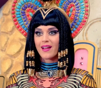 TOP 7 nejzábavnějších klipů Katy Perry