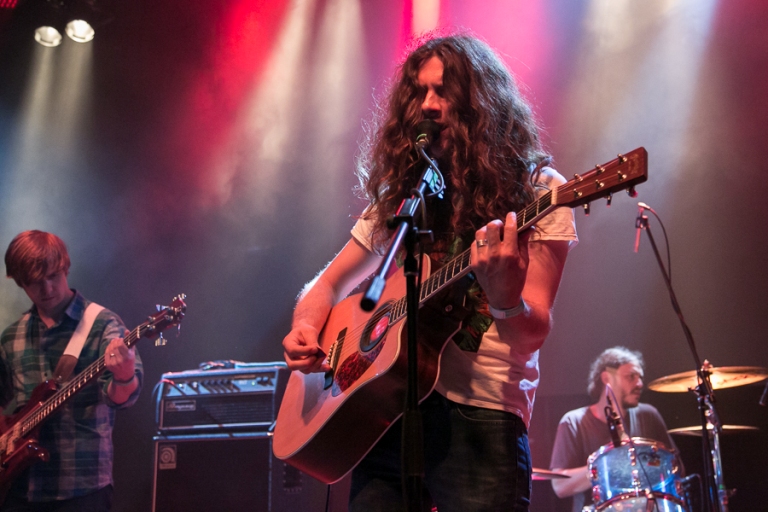 LIVE: Kurt Vile osvobodil Prahu poctivým rockem