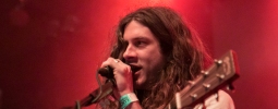 LIVE: Kurt Vile osvobodil Prahu poctivým rockem