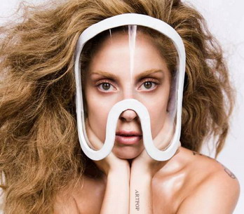 Lady Gaga zamíří do Prahy. Vyprodá O2 arenu i podruhé?