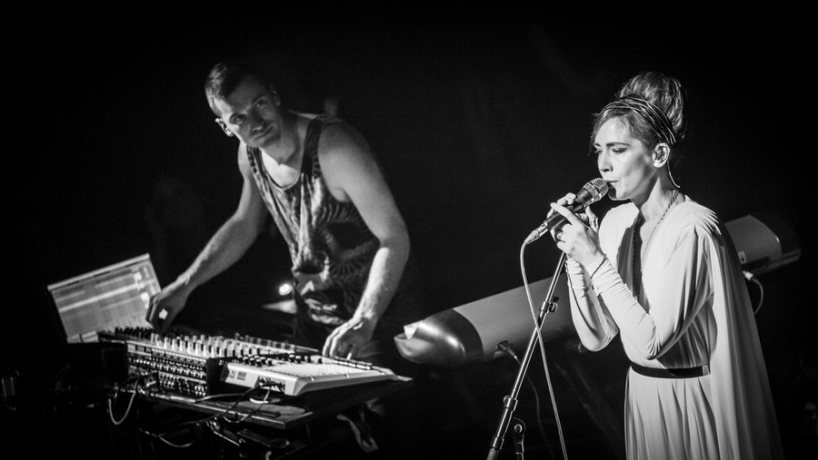 LIVE: Lamb neumějí živě naplno využít potenciál studiových desek