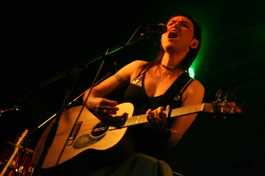 Lenka Dusilová zasvětí květen koncertům, vyjede na Baromantické turné