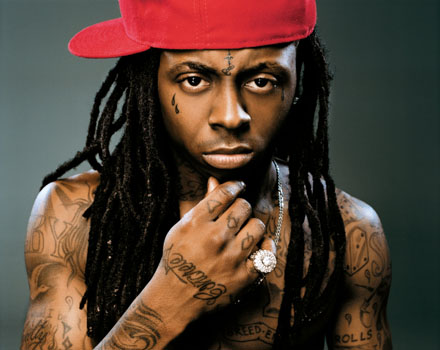 Lil Wayne vydá v pondělí novou desku, teď má nad okem devět stehů