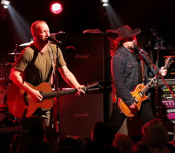 LIVE: Víš svý, Lucie. Už jen přidej na výrazu