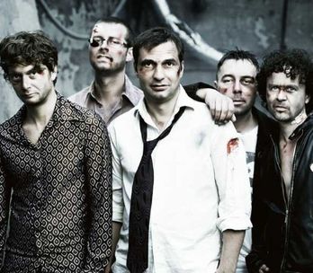 Mig 21 na šňůře zazpívají i předělávku Franka Sinatry