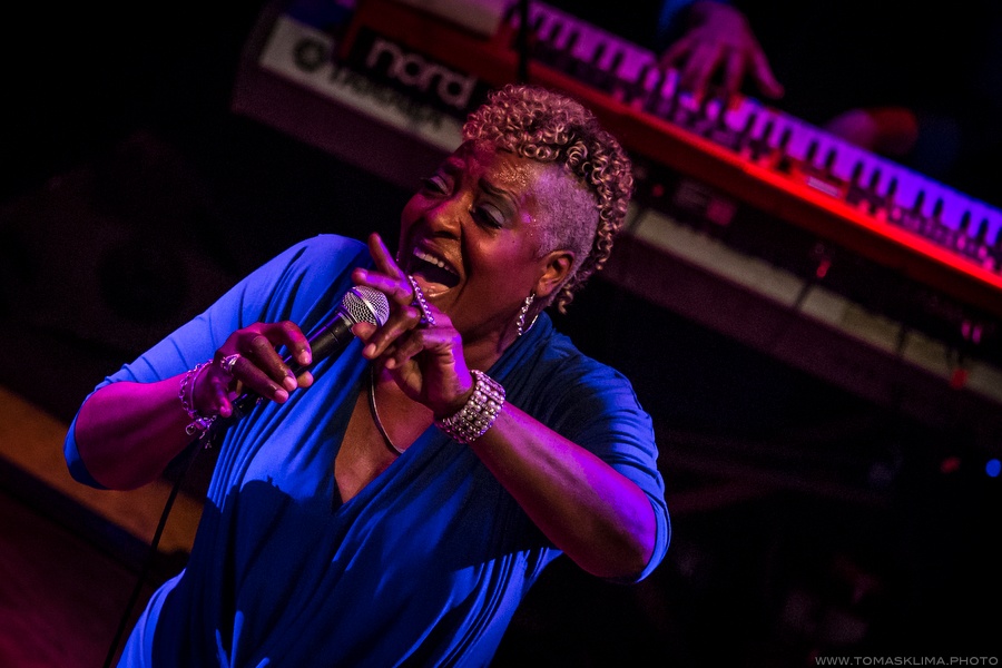 LIVE: I dokonalý muzikant Maceo Parker se občas mění v pouhého fanouška