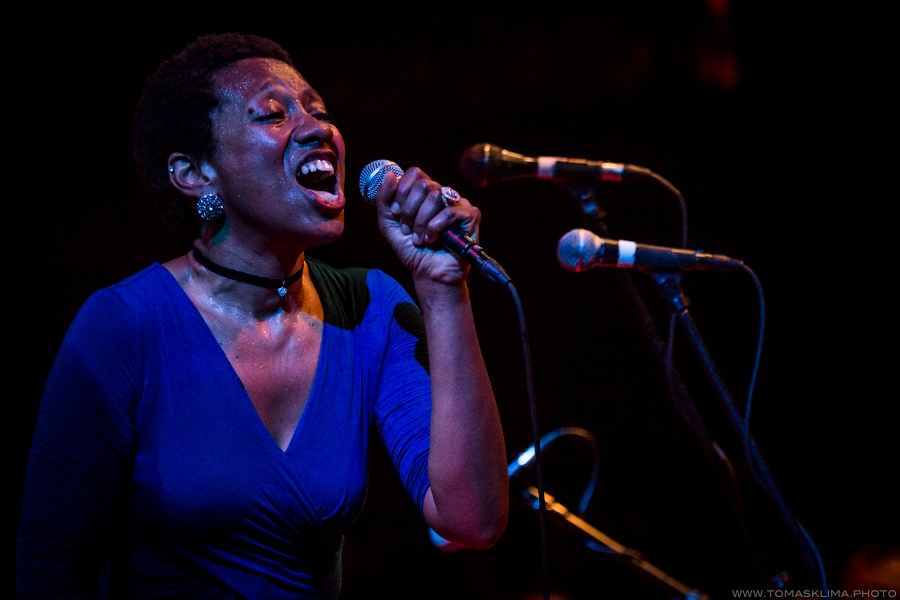 LIVE: I dokonalý muzikant Maceo Parker se občas mění v pouhého fanouška