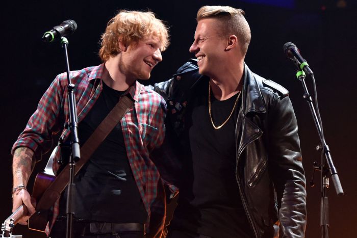 AUDIO: Macklemore složil píseň pro dceru, asistuje mu Ed Sheeran