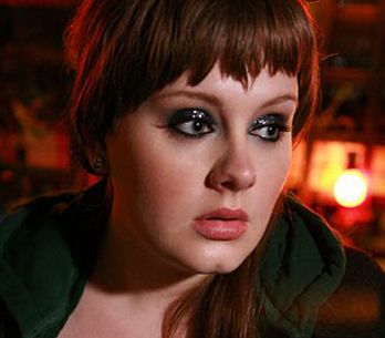 Adele vyrovnala slavný rekord The Beatles a ovládla Anglii