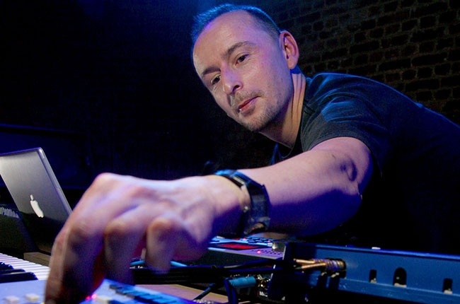 Zemřel Mark Bell, producent Björk a Depeche Mode