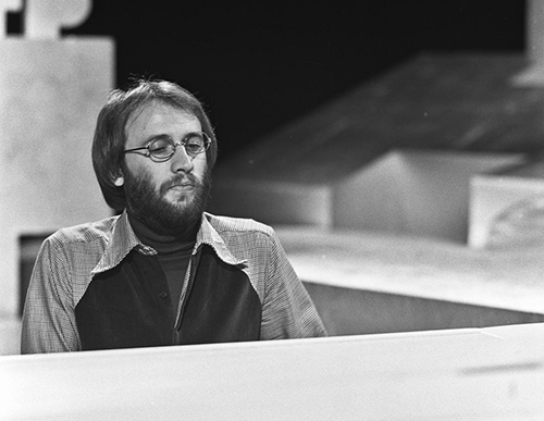 SMRT SI ŘÍKÁ ROCK'N'ROLL: Maurice Gibb (66.)