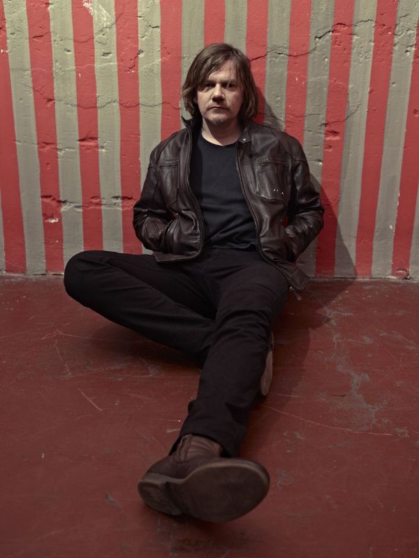 Michal Hrůza představuje Noc, Den vyjde na konci roku