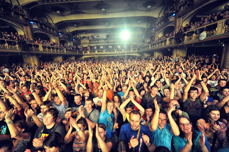 LIVE: Mňága a Žďorp s dárečkem od celé republiky