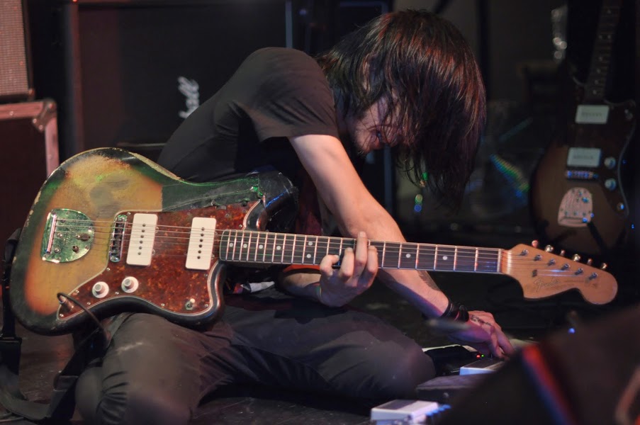 LIVE: Se srdečným pozdravem, Vaši Mono