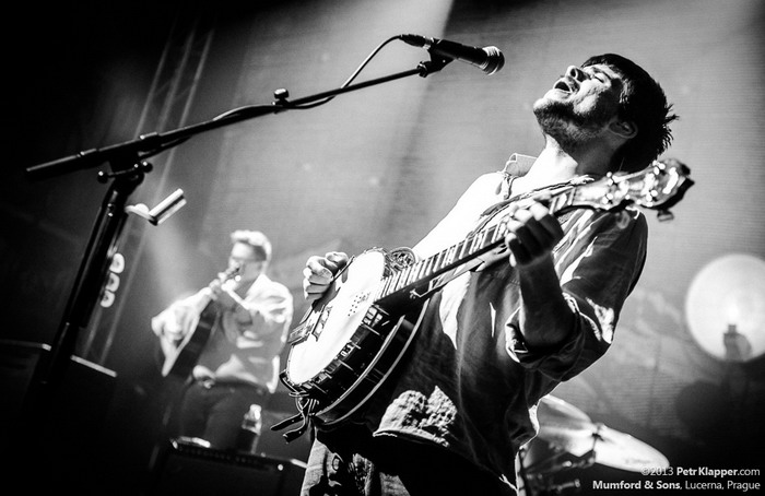 LIVE: Akustická párty? Mumford and Sons říkají ano!