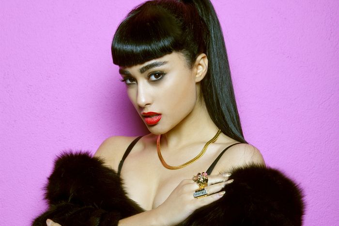 POST SCRIPTUM (2): Sebevražda dokonána. Natalia Kills definitivně zemřela