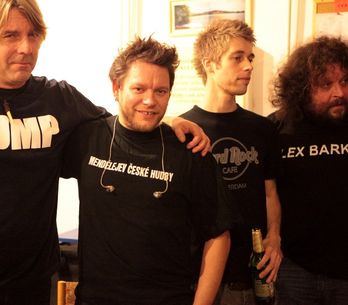 Neruda interview: Název kapely nám prodal Dan Bárta