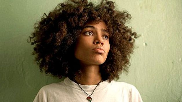 Nigerijská soulová hvězda Nneka ve čtvrtek rozžhaví Lucerna Music Bar
