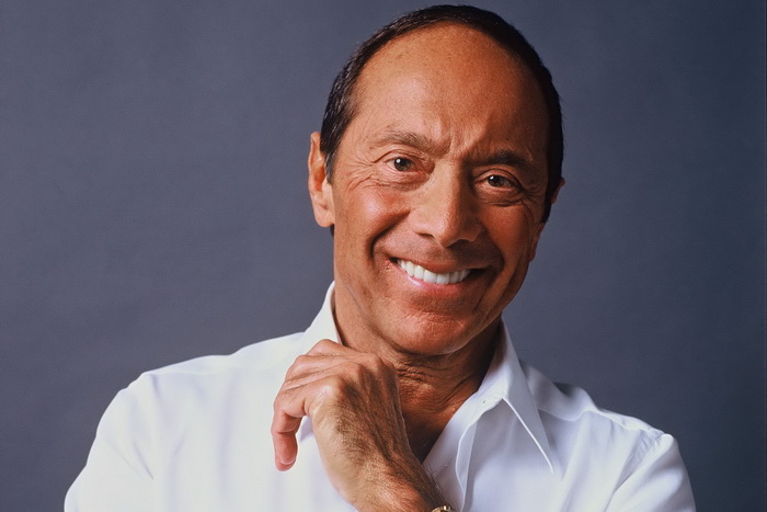 Paul Anka, spolupracovník Jacksona, Sinatry i Jonese poprvé v Česku