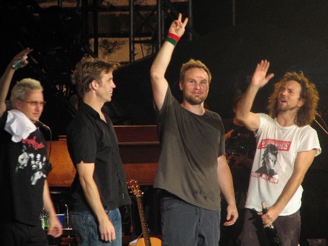 MEGARECENZE: Pearl Jam nabízejí učebnicový soundtrack
