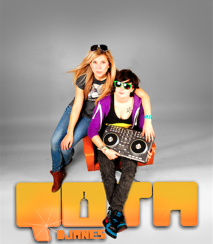 QOTA DJanes: Vidět dvě holky za pultem je rarita, v tom je naše plus