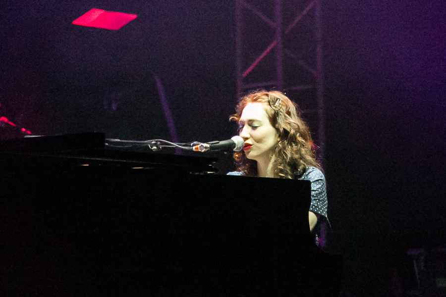 LIVE: Regina Spektor na Hradě - Já, já, já, já Ginu mám rád!