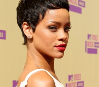 Rihanna chystá nové album. Vyjde už v listopadu