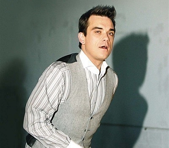 Robbie Williams oznámil, že opět bude sólo