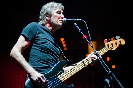 LIVE: Vzpomínka na koncert Rogera Waterse v roce 2002