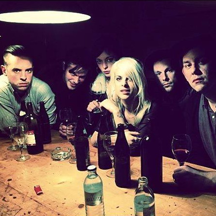 Listopadové Free Mondays v Roxy: Thanks, From Our Hands i Bros