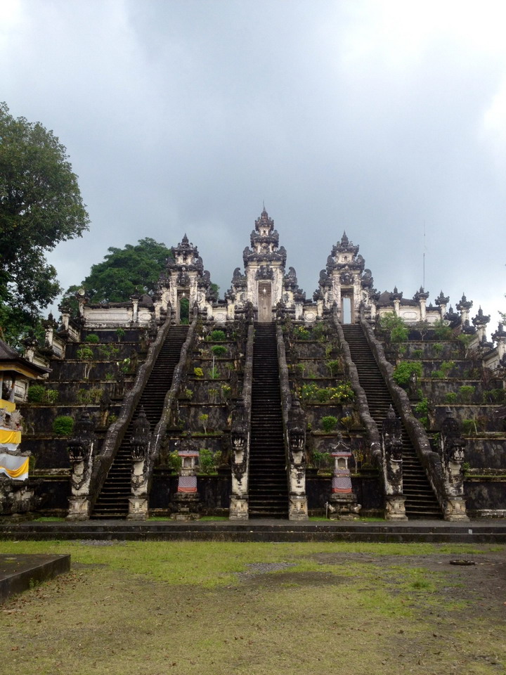 Pura Lem. 2 palác resize