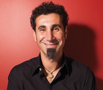 Serj Tankian: Musíme změnit styl života. Nebo zabít 3/4 obyvatel
