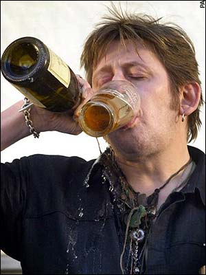 Shane MacGowan: Trust in chlast