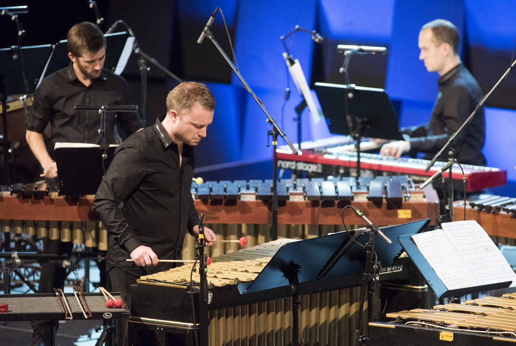 LIVE: Tleskající Steve Reich si nezaslouží nic jiného než potlesk. S poklonou