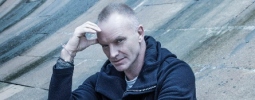 Sting po deseti letech natočil autorské album. Vyjde v září