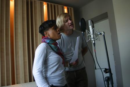 Support Lesbiens: Nechceme skončit jako pupkatí zoufalci