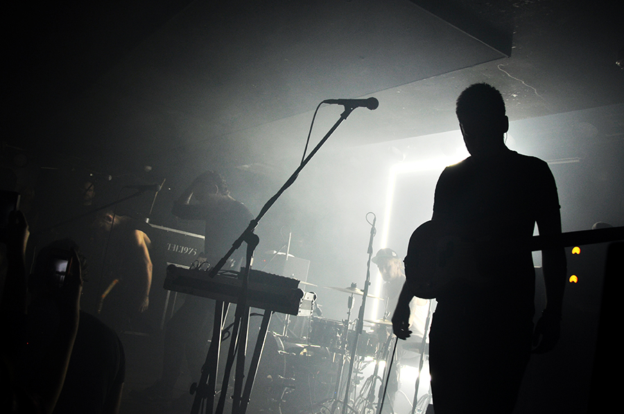 LIVE: The 1975 - vítězové letošního klubového podzimu