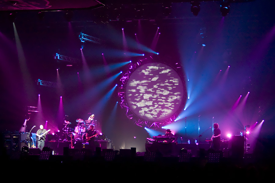 LIVE: Vzpomínka na Pink Floyd, lasery a psychedelická zvířátka