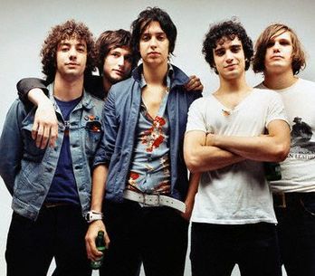 The Strokes oslaví deset let od Is This It jeho coverovou variantou