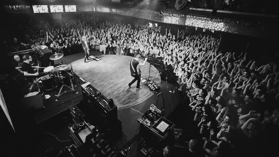 LIVE: Pařba na nedělní večer? The Subways!