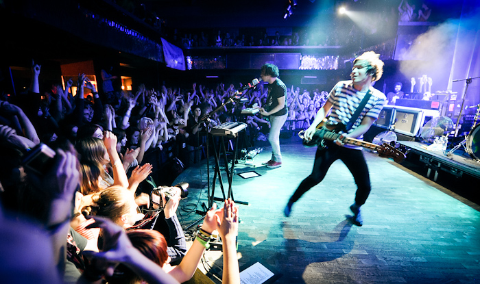 LIVE: The Wombats měli našprtané publikum a dva frontmany