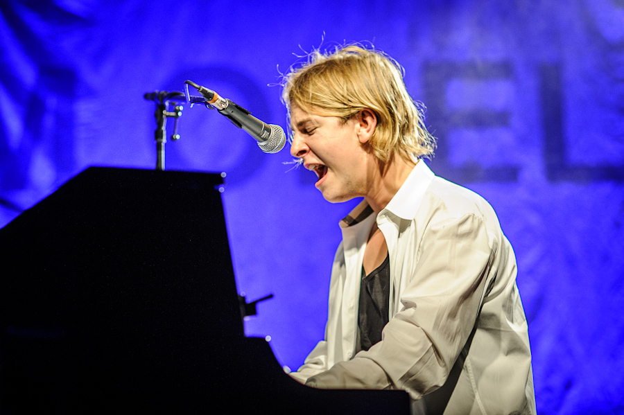 Tom-Odell 3