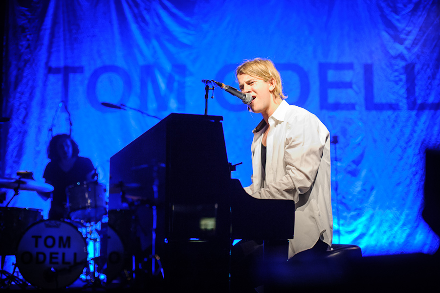 Tom-Odell 5
