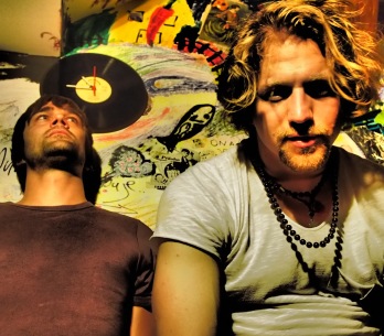 Tomáš Klus vyjíždí na turné a hledá předskokany mezi fanoušky