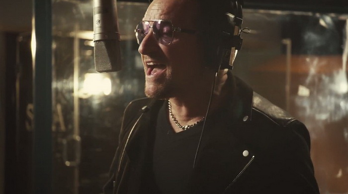 VIDEO: Bono, Ed Sheeran, Ellie Goulding nebo Seal bojují hudbou proti ebole