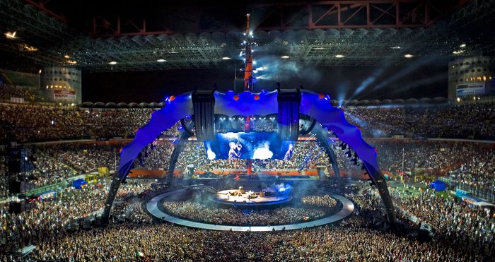 U2 přepisují dějiny, měli historicky nejúspěšnější turné