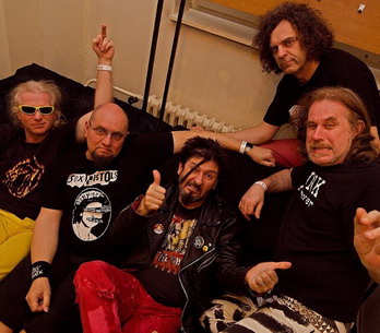 Visací zámek interview: Snaživí a cílevědomí lidé jsou protivní