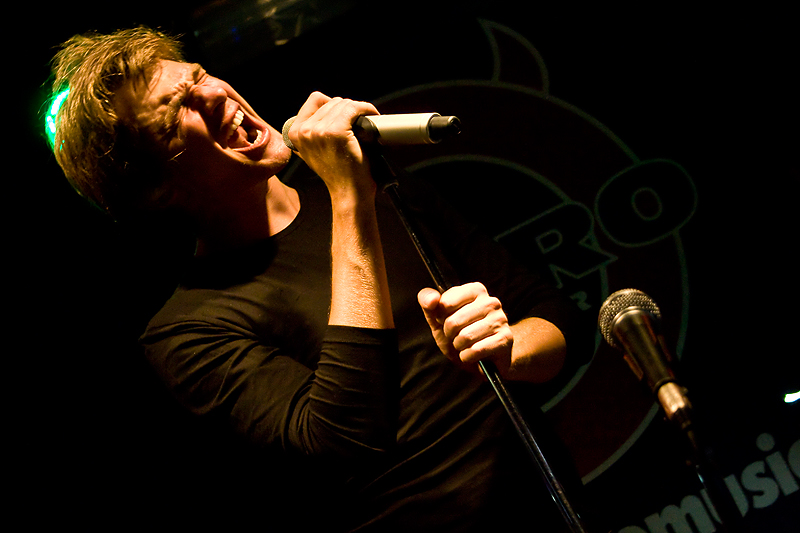 LIVE: Brněnské Metro se s Vojtou Dykem rozjelo do druhé pětiletky